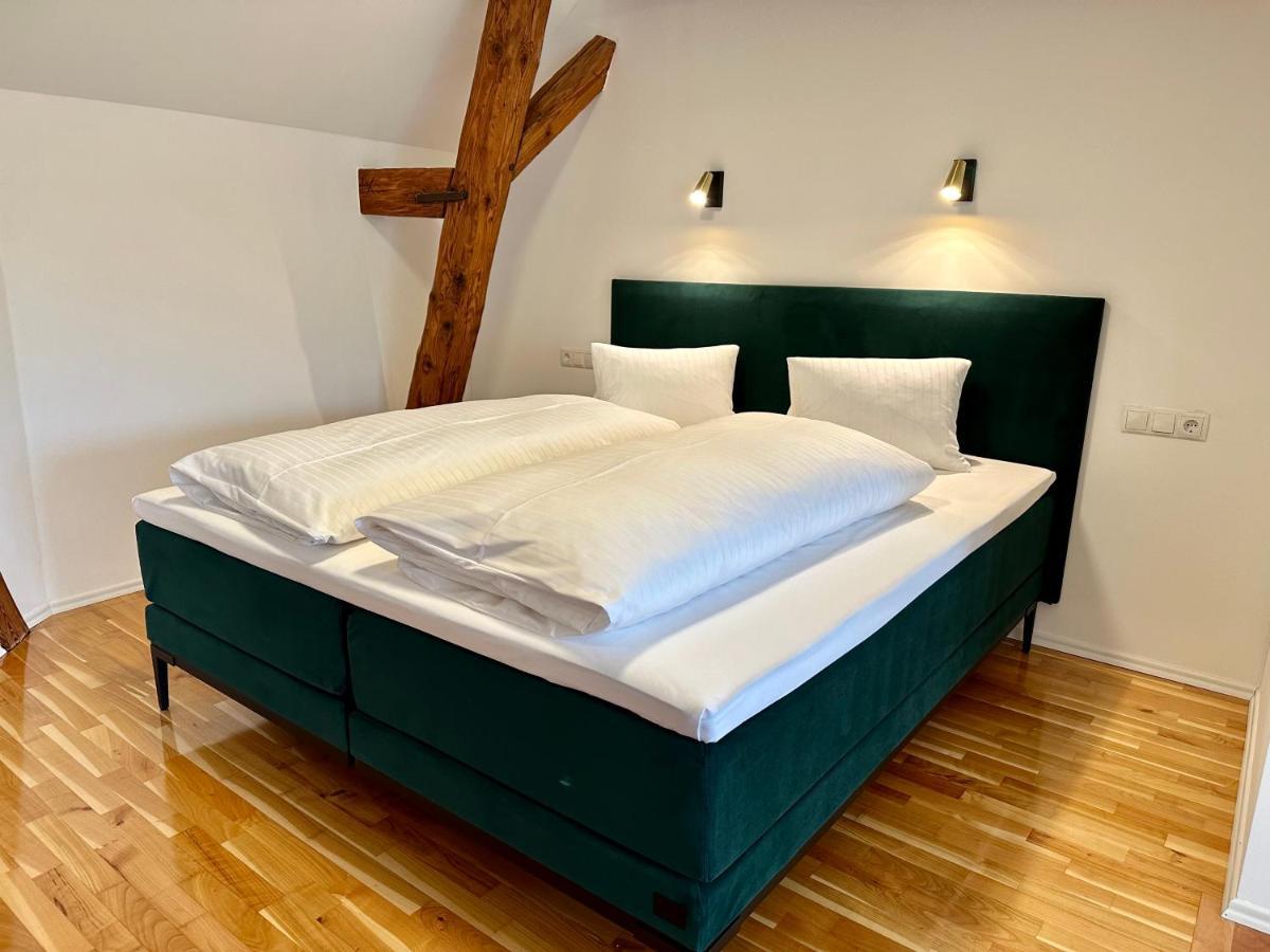 Georgi Schloss - Boutique Hotel Ehrenhausen Εξωτερικό φωτογραφία