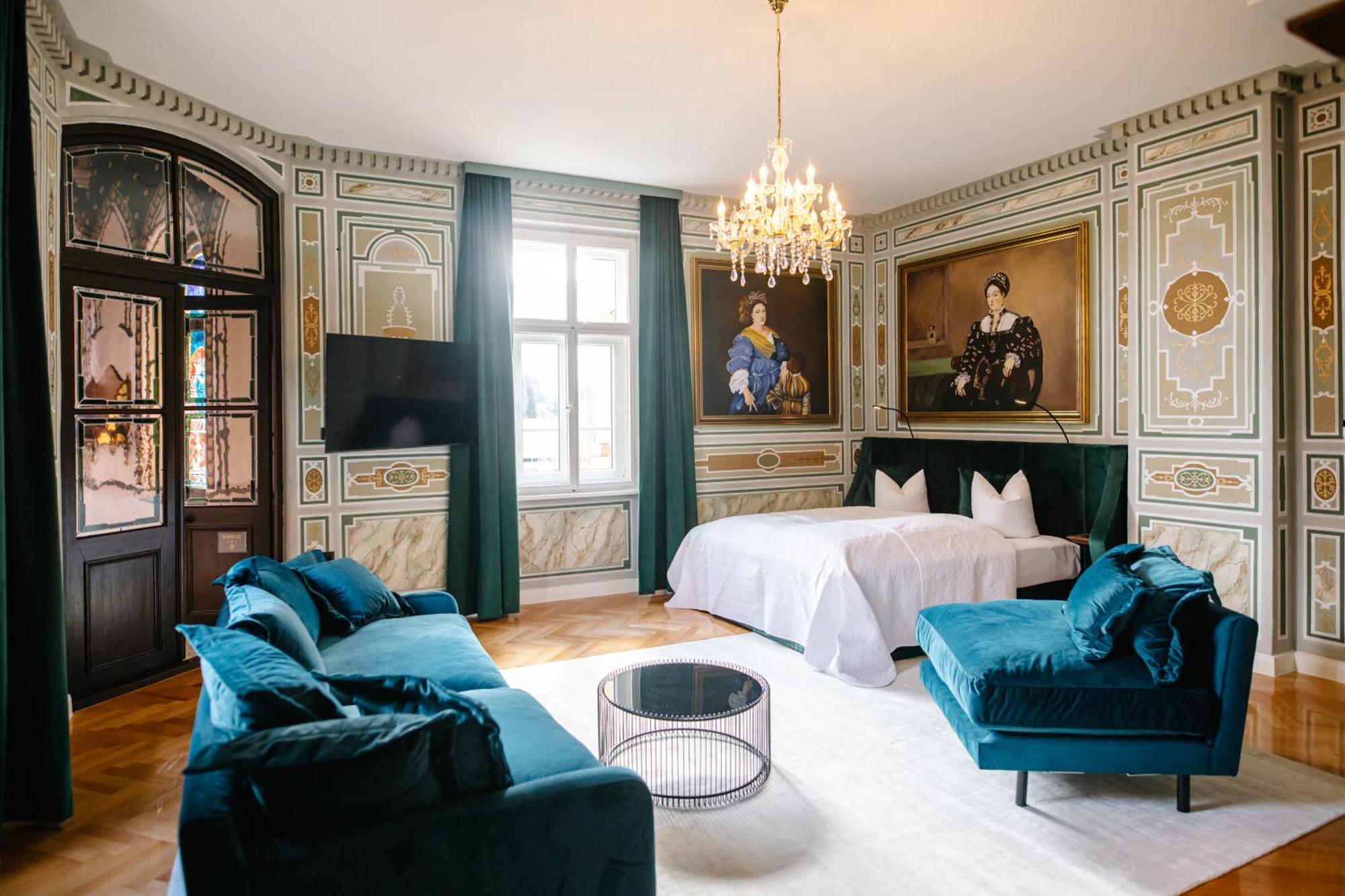 Georgi Schloss - Boutique Hotel Ehrenhausen Εξωτερικό φωτογραφία